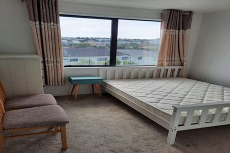 Photo of property in Apollo Apartments, 201/46 Rosedale Road, Rosedale, Auckland, 0632