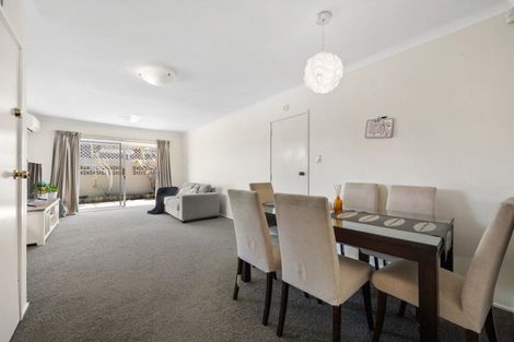 Photo of property in 2/42 Luton Avenue, Sunnyhills, Auckland, 2010