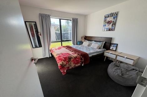 Photo of property in 33 Tuckers Road, Redwood, Christchurch, 8051