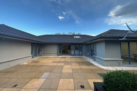 Photo of property in 14 Annalong Road, Dannemora, Auckland, 2016