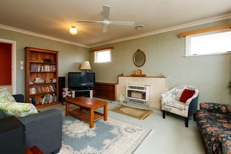 Photo of property in 231 Grey Street, Palmerston North, 4414