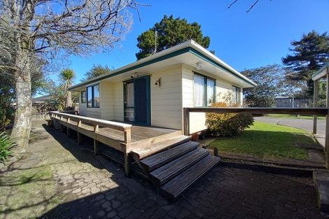 Photo of property in 64 Dominion Road, Papakura, 2110