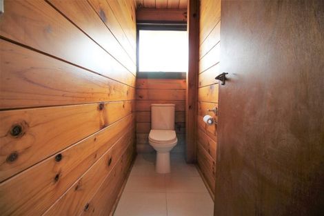 Photo of property in 8b Chichester Drive, Rosehill, Papakura, 2113