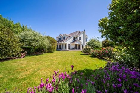 Photo of property in 335 Waihi Road, Hawera, 4673