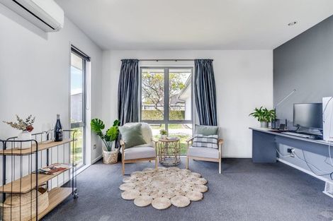 Photo of property in 14 Gosling Crescent, Halswell, Christchurch, 8025