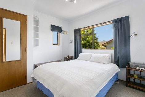 Photo of property in 20 Golders Place, Richmond Heights, Taupo, 3330