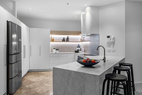 Photo of property in 1/7 The Promenade, Takapuna, Auckland, 0622