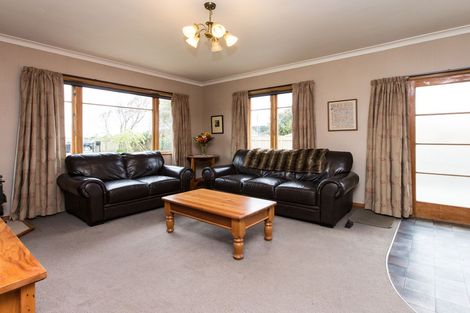 Photo of property in 146 Kelvin Grove Road, Kelvin Grove, Palmerston North, 4414