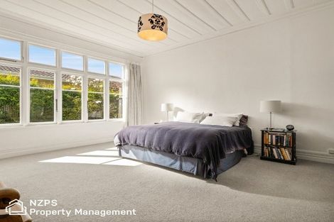 Photo of property in 44 Glendevon Place, Vauxhall, Dunedin, 9013