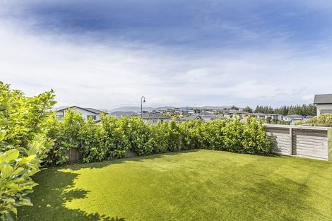 Photo of property in 84 Endeavour Drive, Whitby, Porirua, 5024
