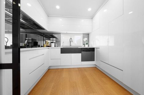 Photo of property in 36d Staveley Avenue, Mount Roskill, Auckland, 1041