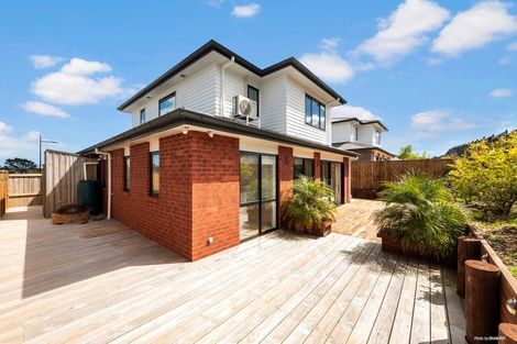 Photo of property in 42 Accolage Boulevard, Kumeu, 0810