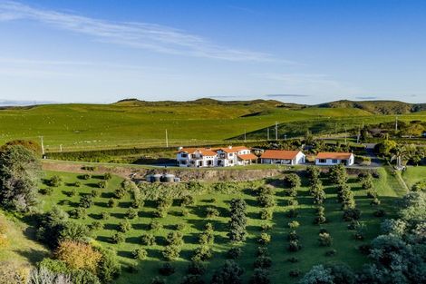 Photo of property in 180 Puketitiri Road, Poraiti, Napier, 4182
