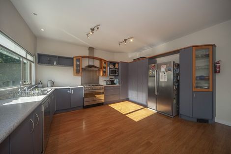 Photo of property in 24 Jordan Street, Island Bay, Wellington, 6023