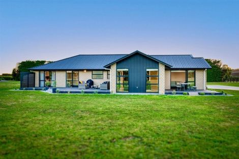 Photo of property in 382a Tuakau Road, Buckland, Pukekohe, 2677