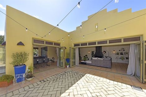 Photo of property in 21 Amoka Crescent, Parklands, Christchurch, 8083