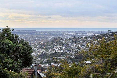 Photo of property in 175 Hackthorne Road, Cashmere, Christchurch, 8022