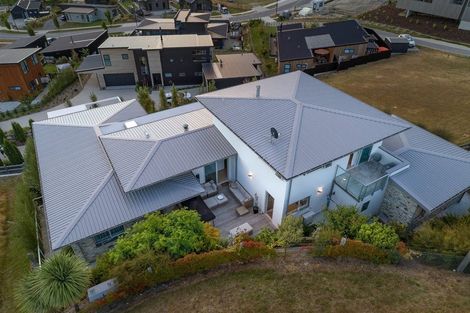 Photo of property in 11 Barclay Place, Wanaka, 9305