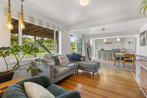 Photo of property in 335 Wainui Road, Raglan, 3297