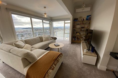 Photo of property in 8 Pari Tai Way, Houghton Bay, Wellington, 6023