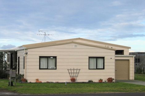 Photo of property in 45 Blue Bell Parade, Omaha, 0986