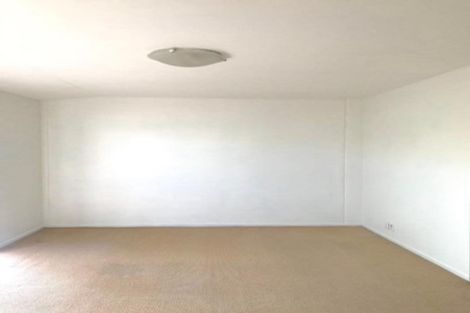 Photo of property in Krisley Court, 12/6 Ambrico Place, New Lynn, Auckland, 0600