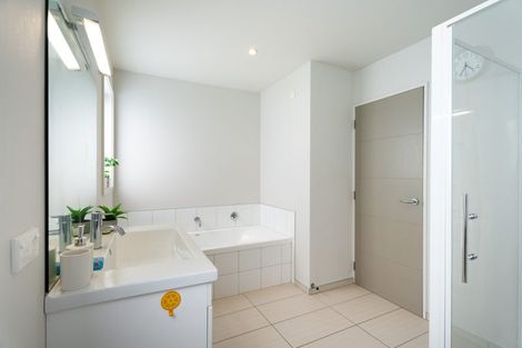 Photo of property in 8 Halewood Grove, Churton Park, Wellington, 6037