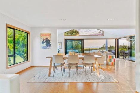 Photo of property in 163 West Harbour Drive, West Harbour, Auckland, 0618