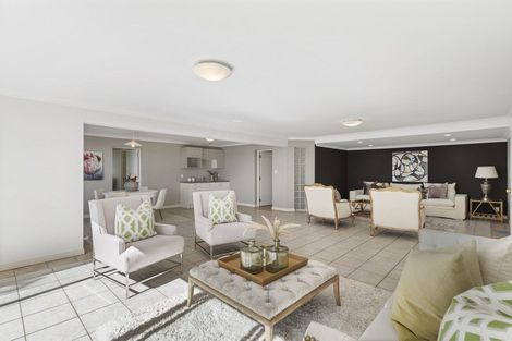 Photo of property in 155 Mellons Bay Road, Mellons Bay, Auckland, 2014