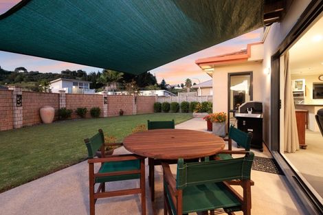 Photo of property in 1/100 Millers Road, Brookfield, Tauranga, 3110