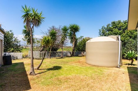 Photo of property in 17 Bledisloe Street, Ruawai, 0530