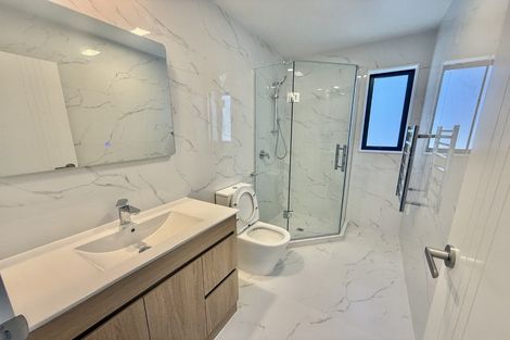 Photo of property in 86c Harrington Road, Henderson, Auckland, 0610