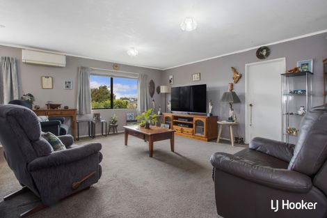 Photo of property in 11 Carrick Robertson Place, Waihi, 3610