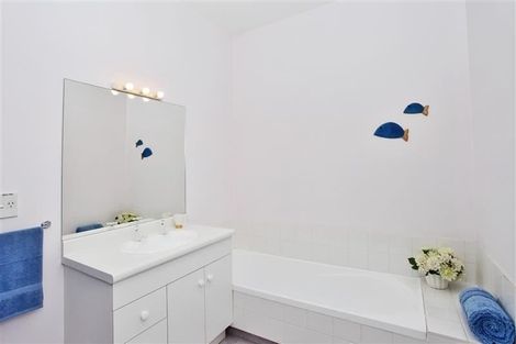 Photo of property in 8 Octavius Lane, Sockburn, Christchurch, 8042