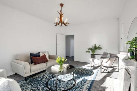 Photo of property in 33 Burns Street, Tawhero, Whanganui, 4501