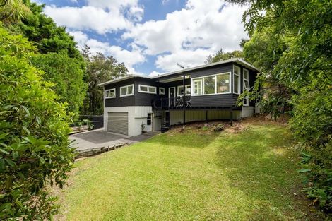 Photo of property in 92 Park Hill Road, Birkenhead, Auckland, 0626