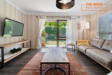 Photo of property in 2/13 Butterworth Avenue, Opaheke, Papakura, 2113