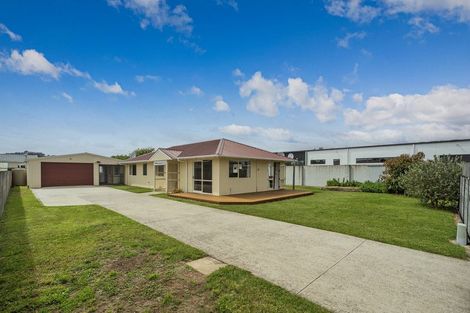 Photo of property in 14 Santa Maria Drive, Whitianga, 3510