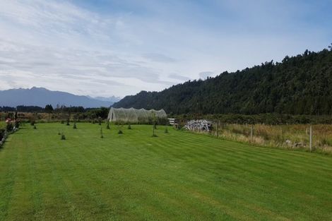 Photo of property in 751 La Fontaine Road, Harihari, 7884