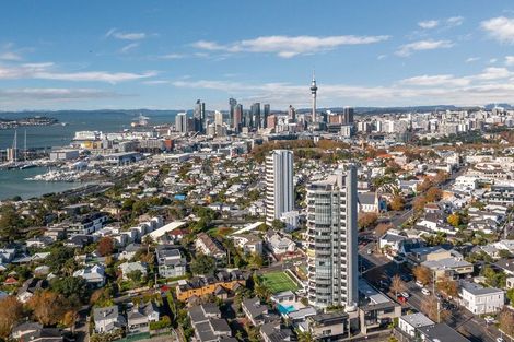 Photo of property in Shangri La Apartments, 10/97 Jervois Road, Herne Bay, Auckland, 1011