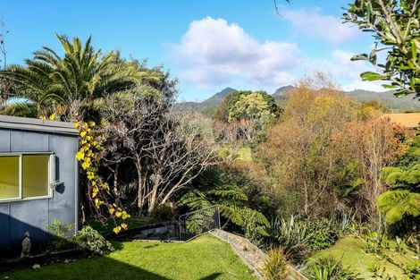 Photo of property in 82 Wairau Road, Oakura, 4314