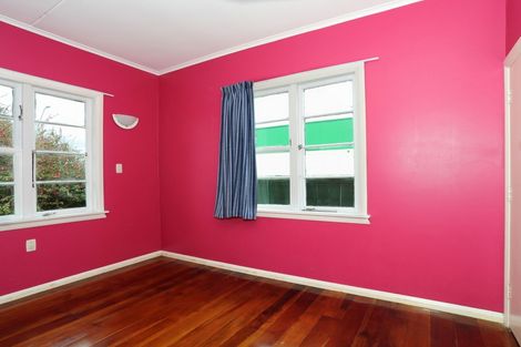 Photo of property in 3 Mcgregor Street, Milson, Palmerston North, 4414