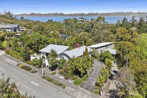 Photo of property in 4 Cederman Drive, Kaiteriteri, Motueka, 7197