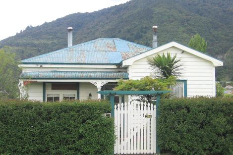 Photo of property in 12 Terminus Street, Te Aroha, 3320