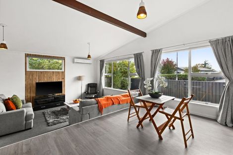 Photo of property in 35 Coventry Avenue, Tamatea, Napier, 4112