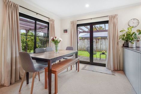 Photo of property in 15 Buckingham Place, Rototuna North, Hamilton, 3210