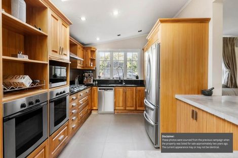 Photo of property in 284 Whitford Park Road, Whitford, Manurewa, 2576