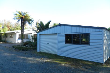 Photo of property in 4 Kendall Road, Kerikeri, 0230