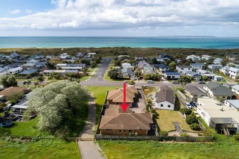 Photo of property in 74b Simpson Road, Papamoa Beach, Papamoa, 3118