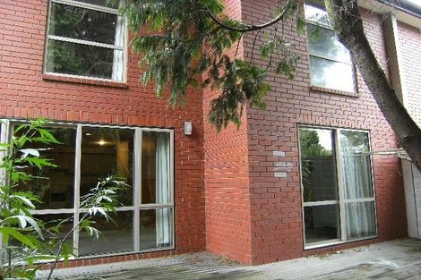 Photo of property in 17b Athol Terrace, Upper Riccarton, Christchurch, 8041